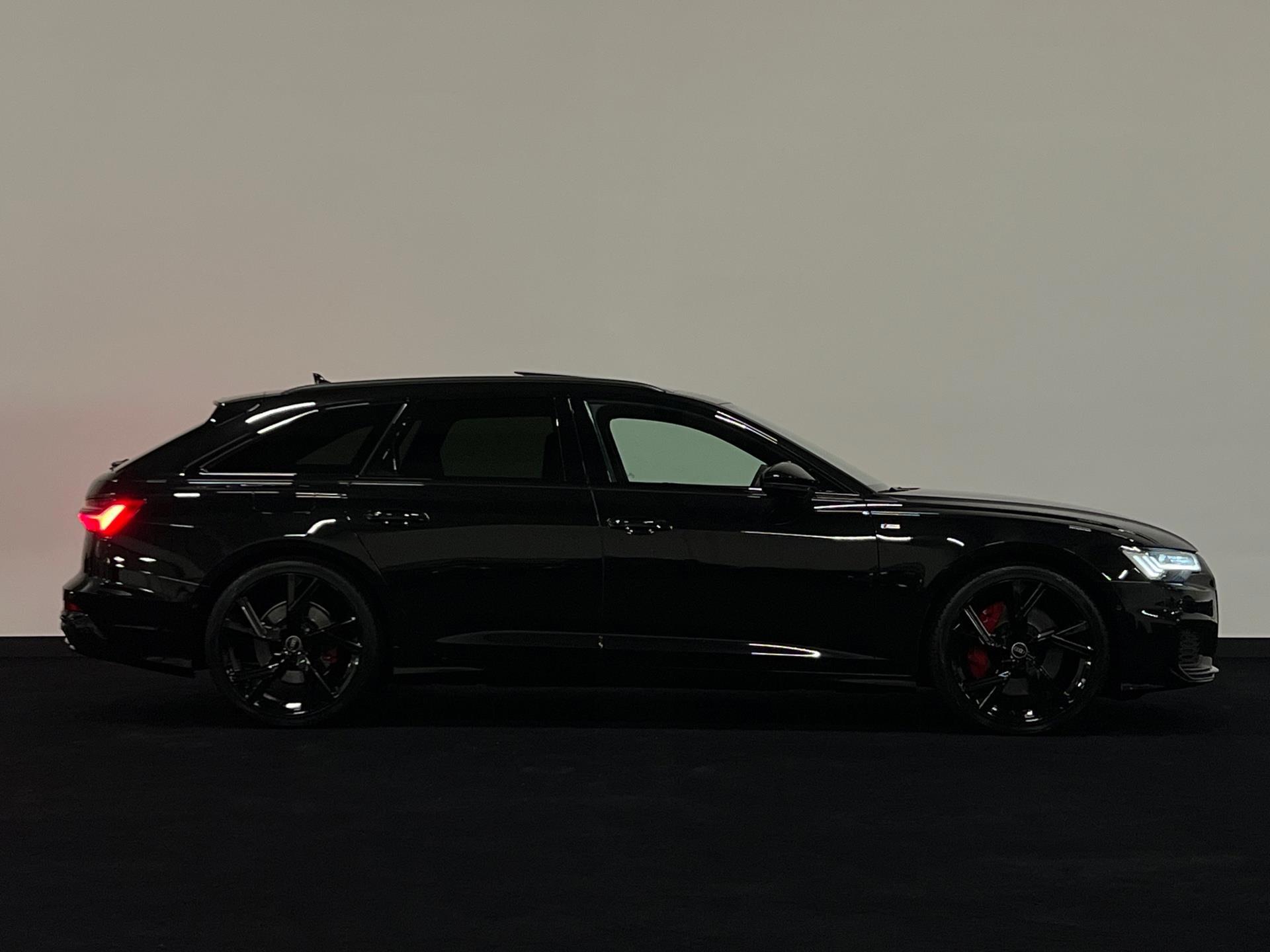 45593581-17.jpg